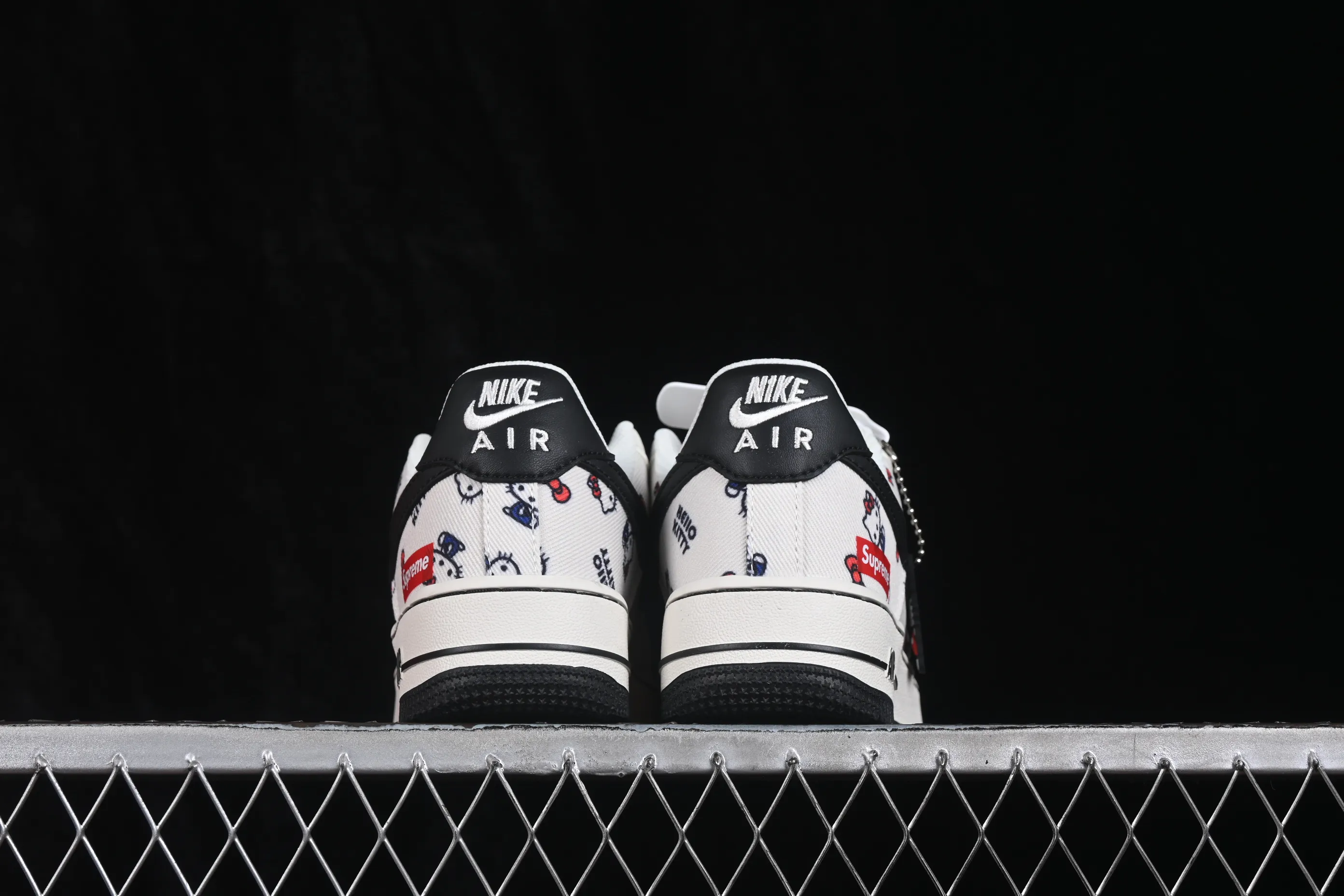 All categories Nk Air Force 1 Air Force series Nk Air Force 1 Low Hello Kitty x Nike Air Force 1'07 Low Air Force 1 low-top casual sneakers NH0601-607
